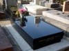 tombe simple épurée